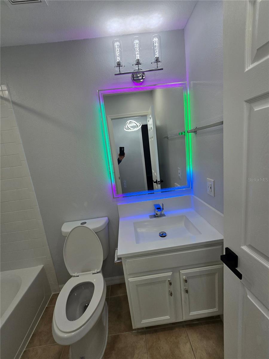 Image 31 of 43 For 4214 Winding River Way