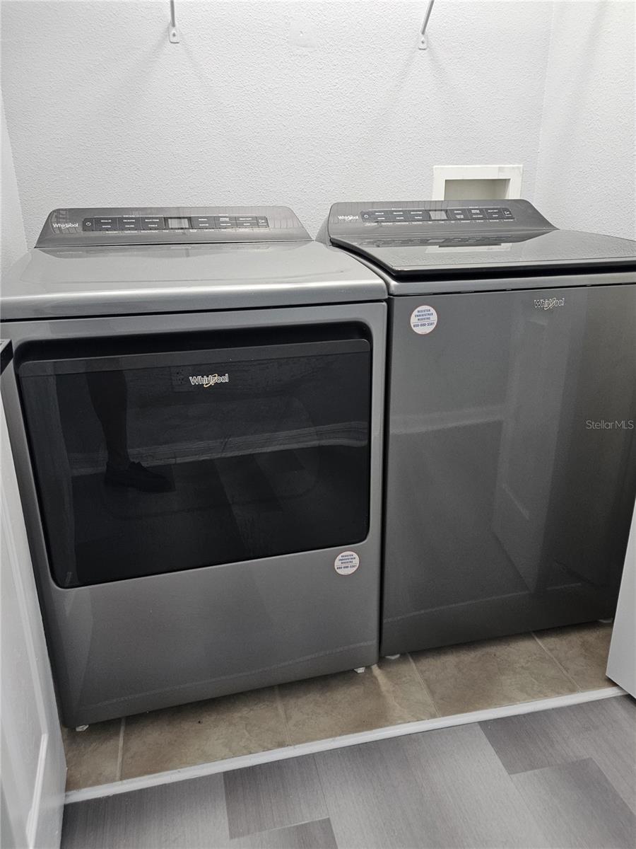 Image 36 of 43 For 4214 Winding River Way