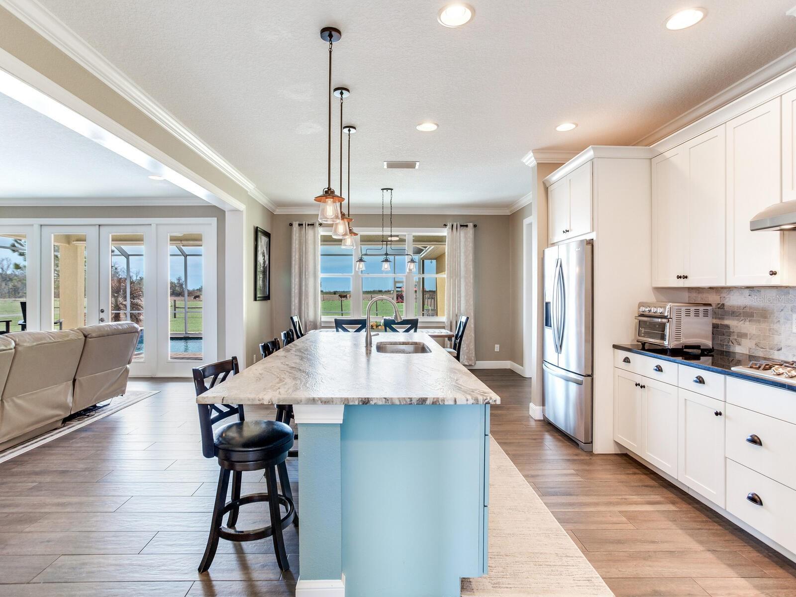 Image 10 of 71 For 15721 Colding Loop