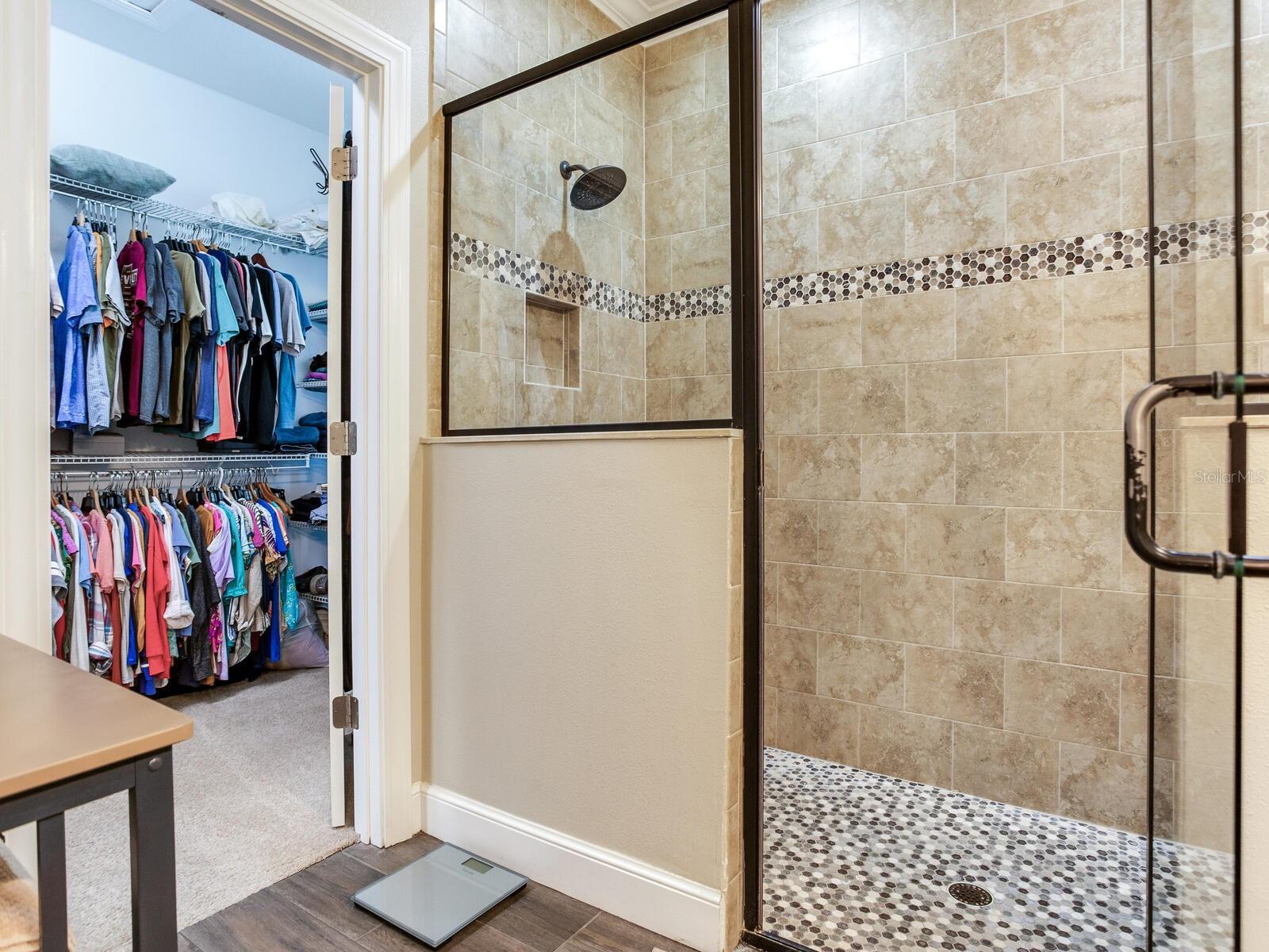 Image 30 of 71 For 15721 Colding Loop