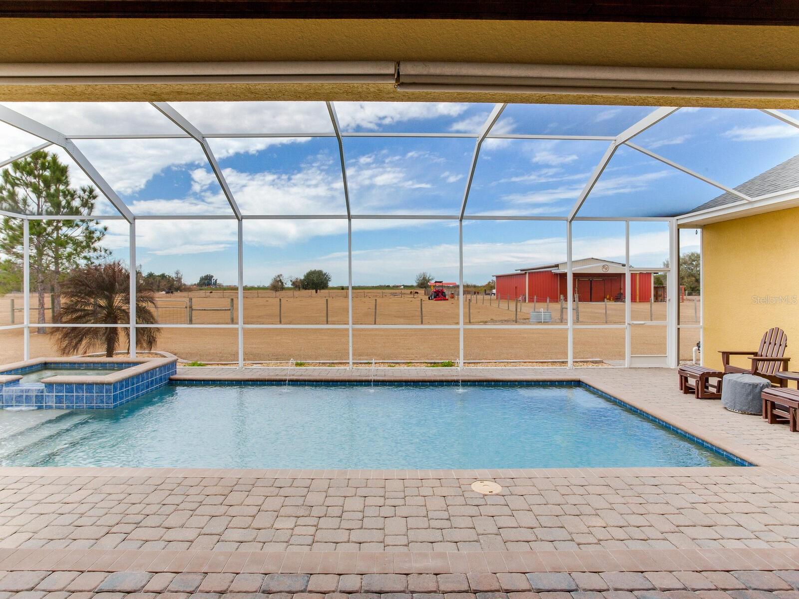 Image 39 of 71 For 15721 Colding Loop