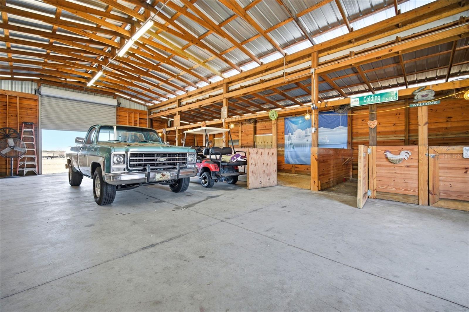 Image 49 of 71 For 15721 Colding Loop