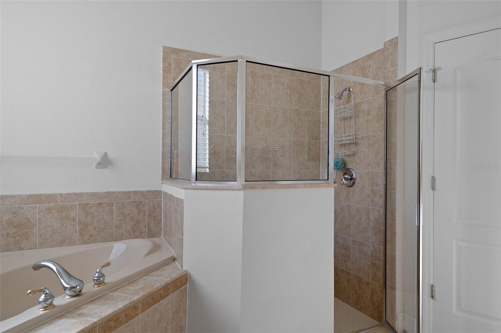 Image 20 of 34 For 10048 Cleghorn Drive