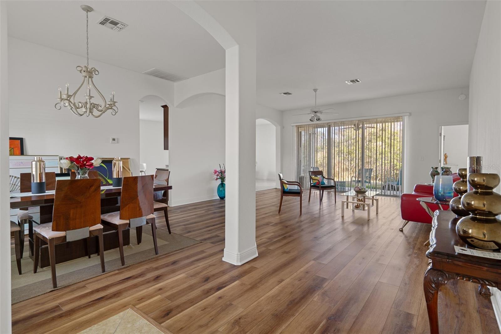 Image 5 of 34 For 10048 Cleghorn Drive