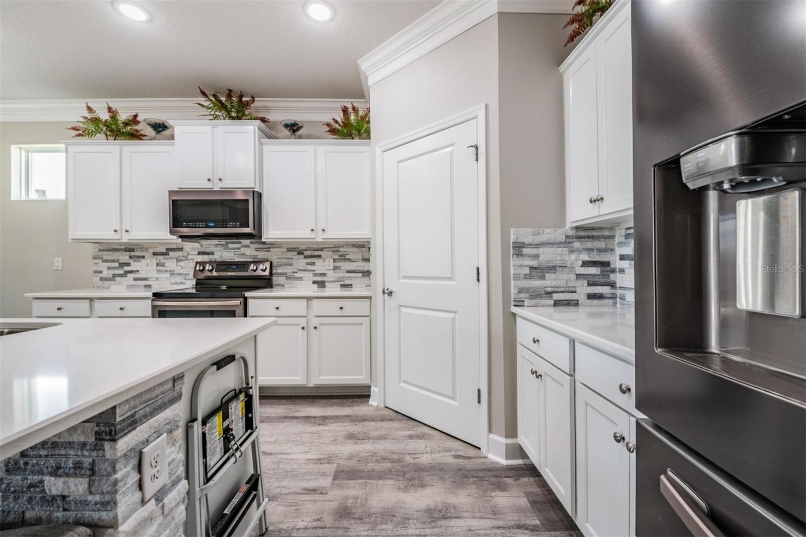 Image 20 of 99 For 31364 Tansy Bend