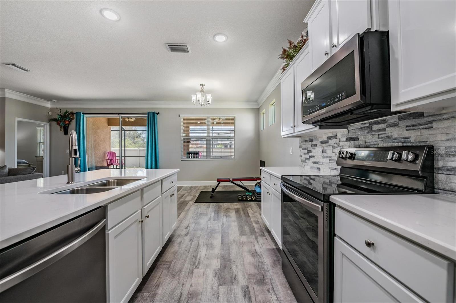 Image 25 of 99 For 31364 Tansy Bend