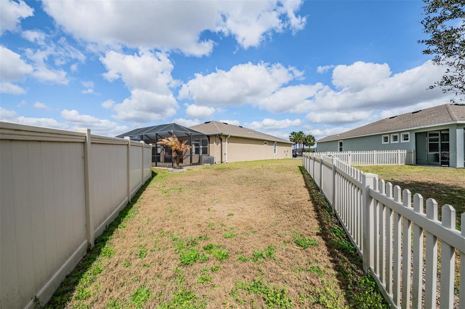 Image 37 of 99 For 31364 Tansy Bend