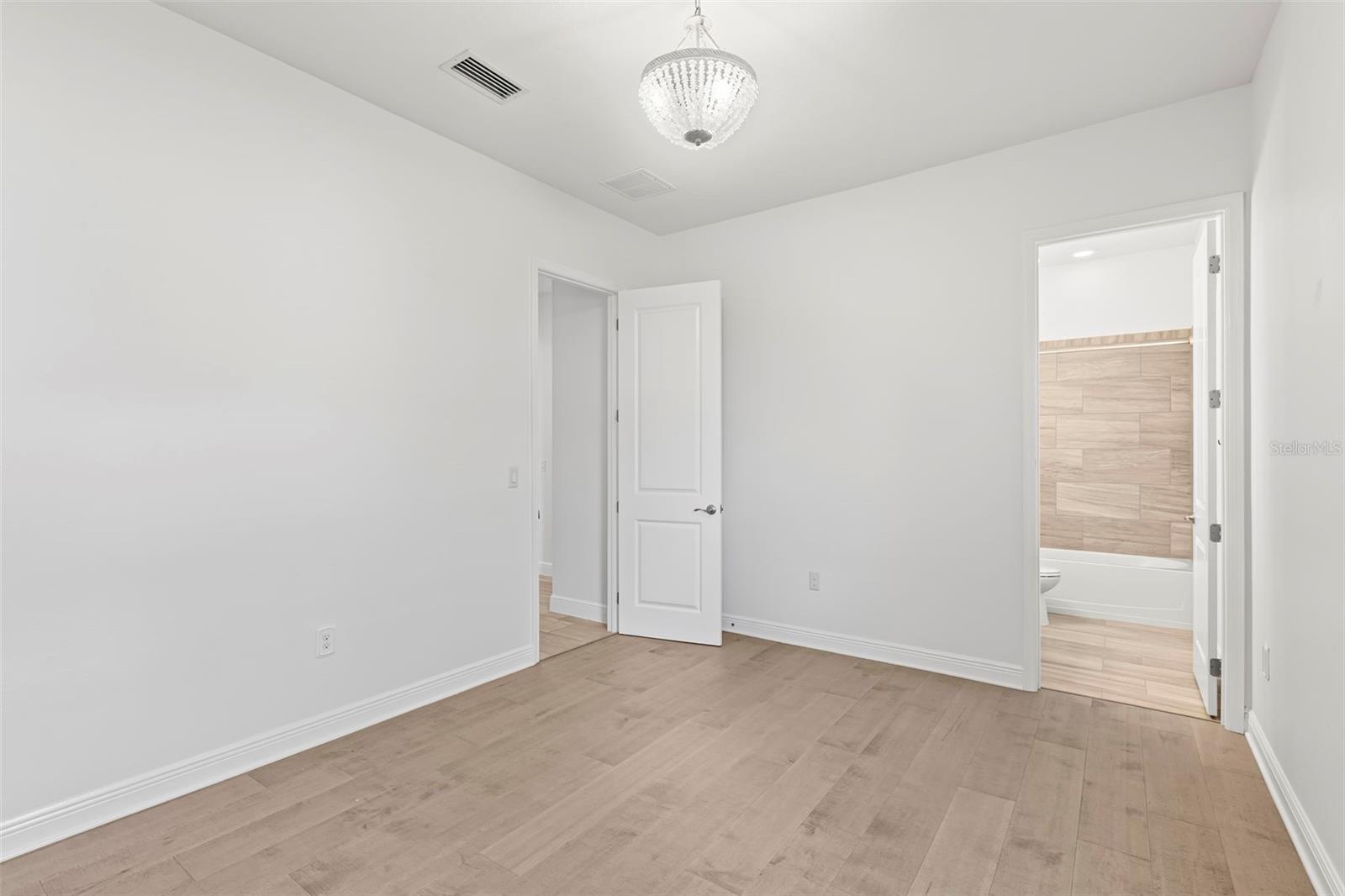 Image 44 of 64 For 4803 Ancient Marble Drive