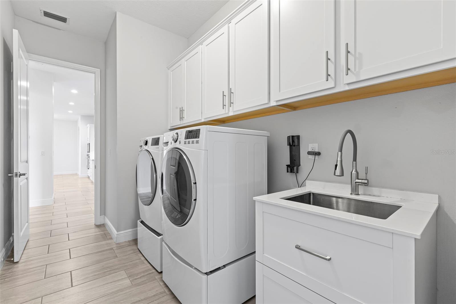 Image 53 of 64 For 4803 Ancient Marble Drive