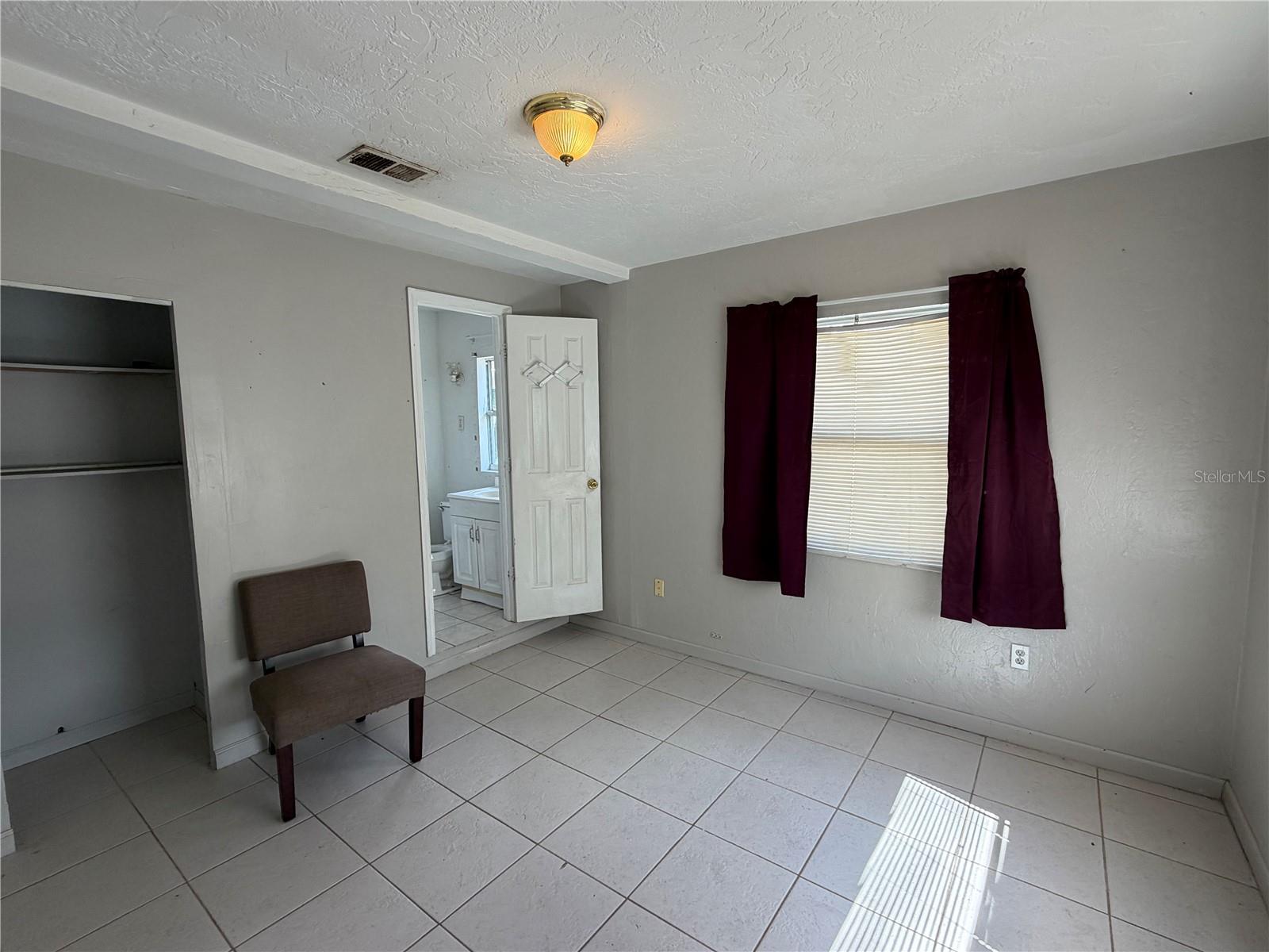 Image 7 of 13 For 3929 56th Avenue N