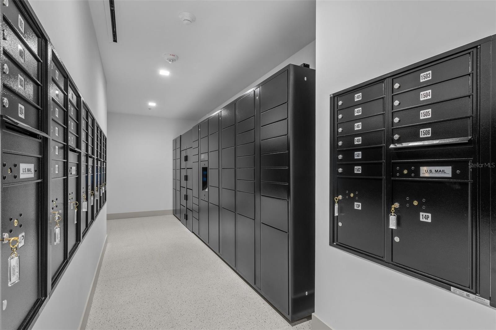 Image 39 of 45 For 777 3rd Ave N #1504  1504