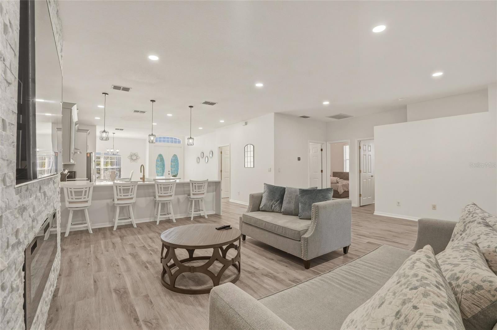 Image 10 of 39 For 9766 65th Way N