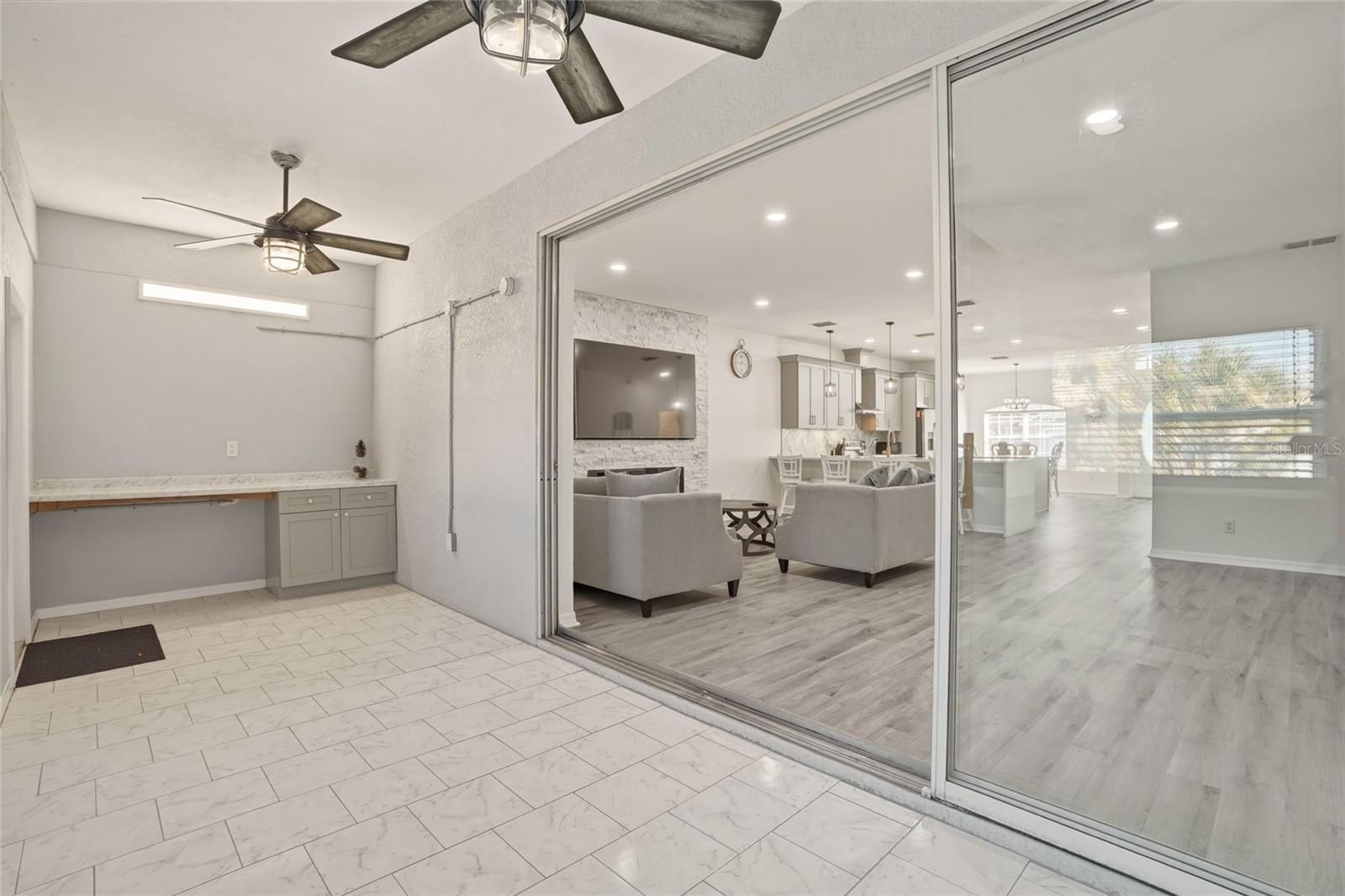 Image 15 of 39 For 9766 65th Way N