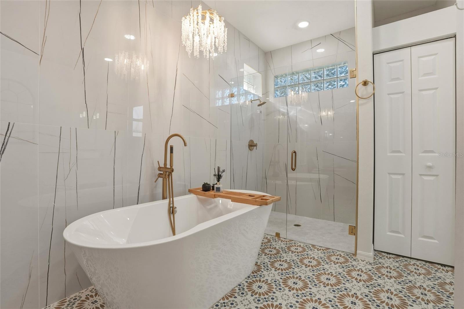 Image 19 of 39 For 9766 65th Way N