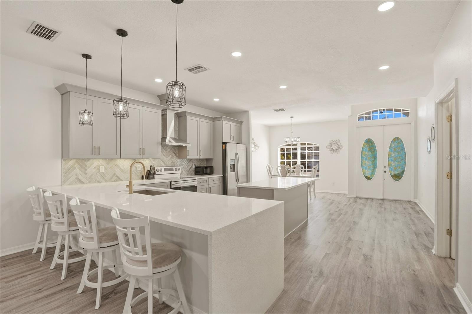 Image 6 of 39 For 9766 65th Way N