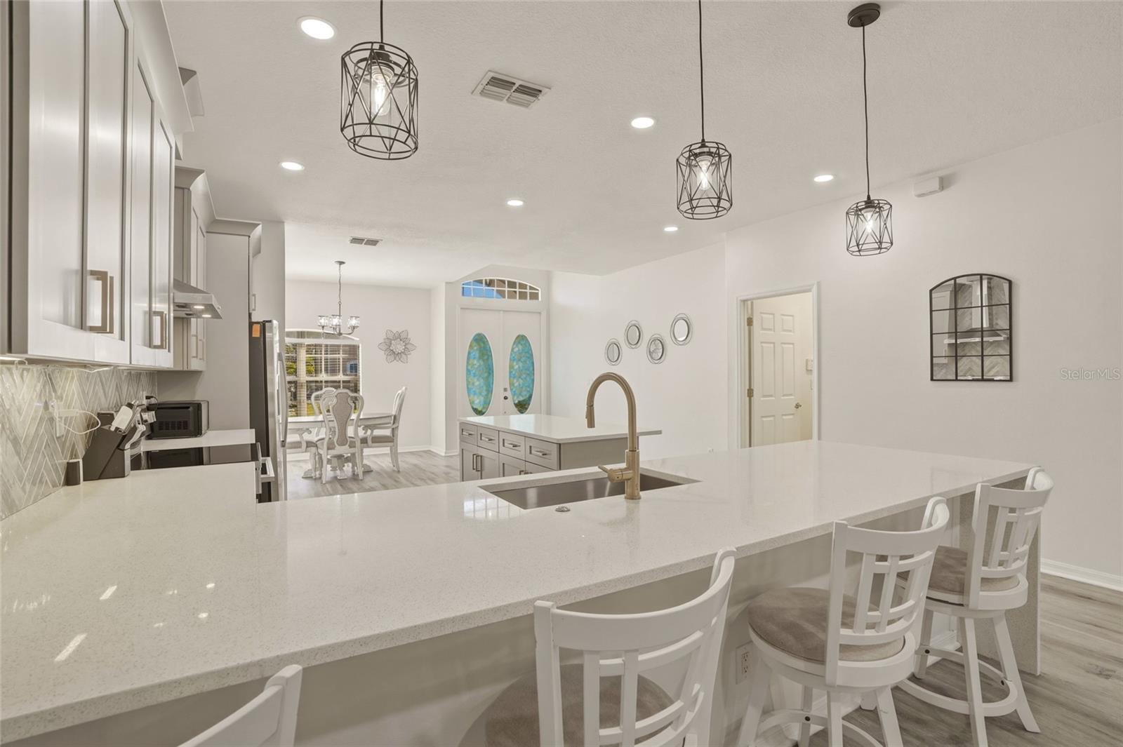 Image 7 of 39 For 9766 65th Way N