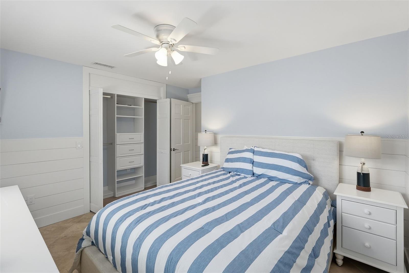 Image 18 of 58 For 2822 Vina Del Mar Boulevard