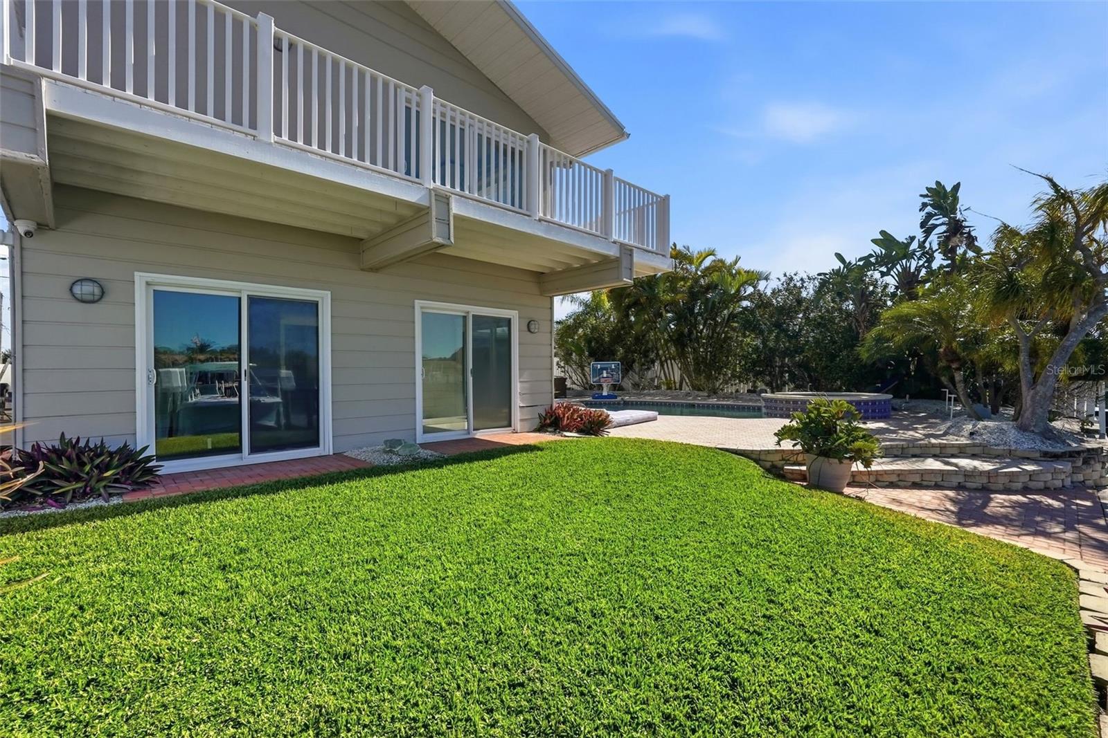 Image 41 of 58 For 2822 Vina Del Mar Boulevard