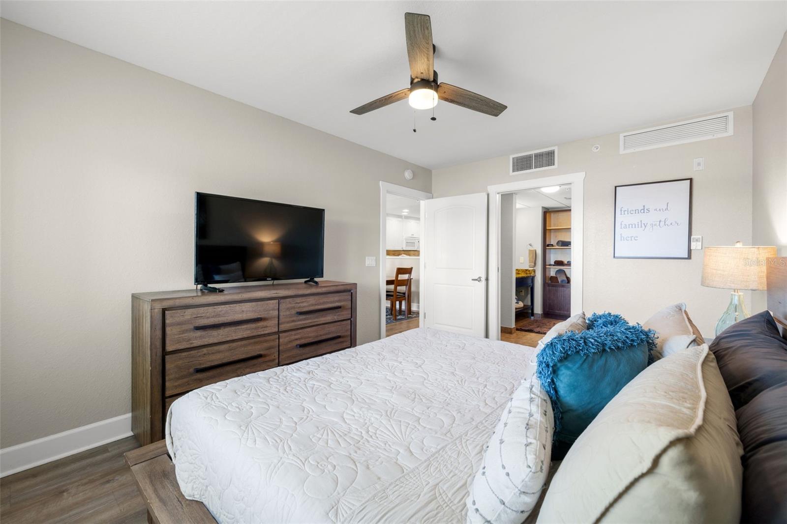 Image 26 of 45 For 399 2nd Street 216