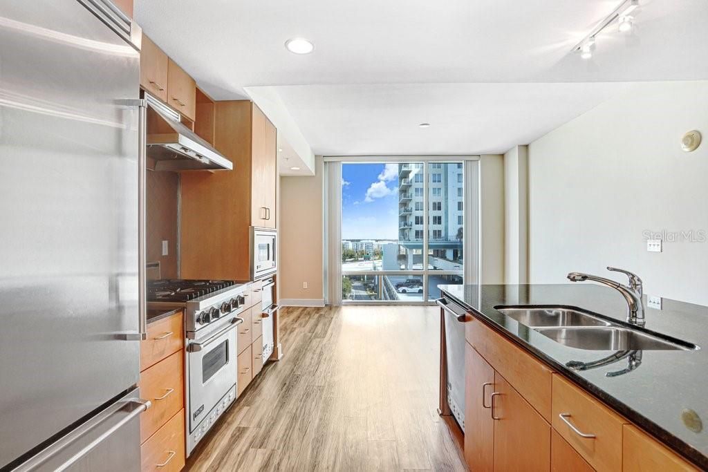 Image 3 of 36 For 1120 Kennedy Boulevard 1020