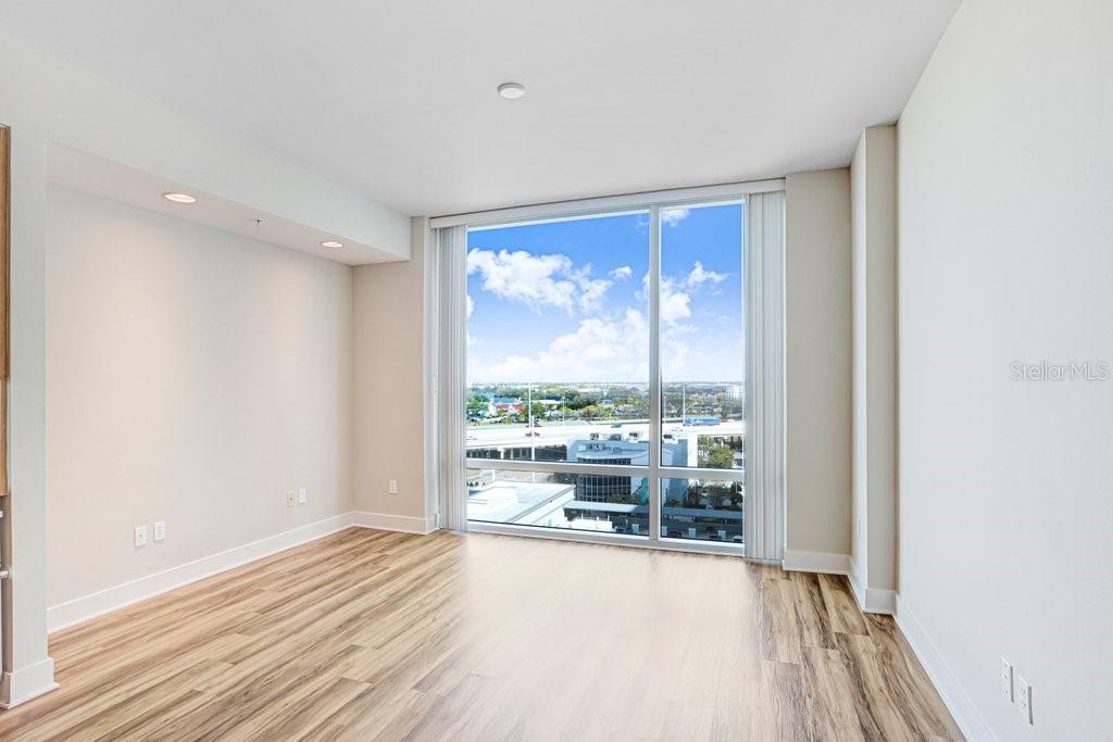 Image 5 of 36 For 1120 Kennedy Boulevard 1020