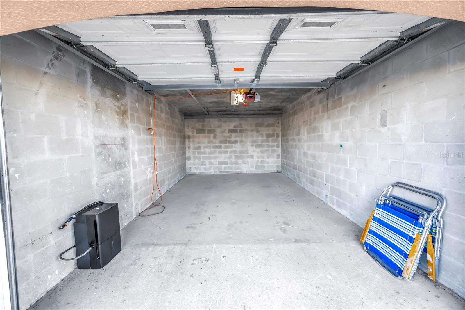 Image 5 of 44 For 16326 Gulf Boulevard 308