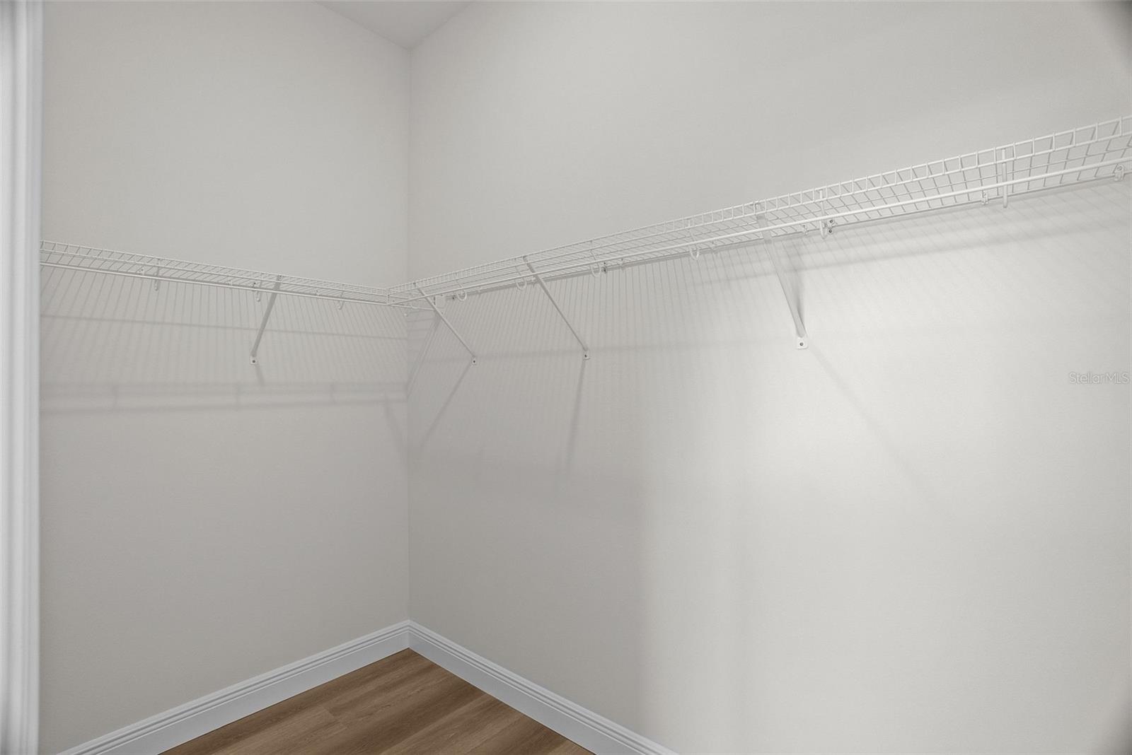 Image 62 of 87 For 4009 Euclid Avenue