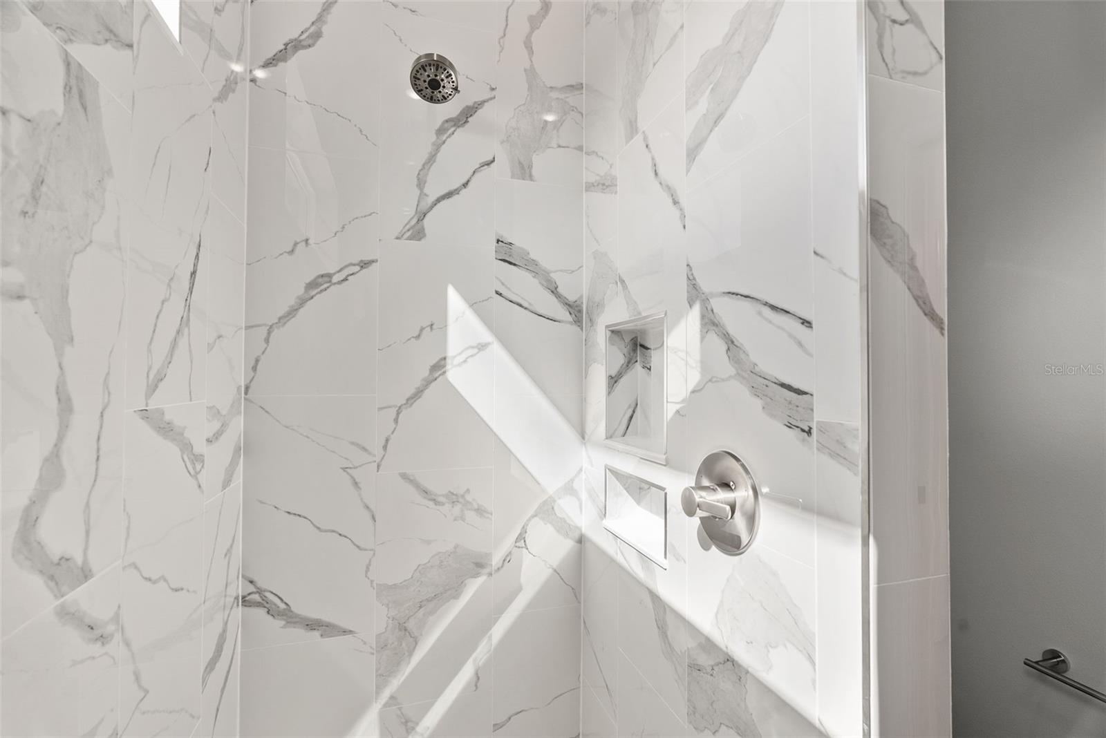 Image 69 of 87 For 4009 Euclid Avenue