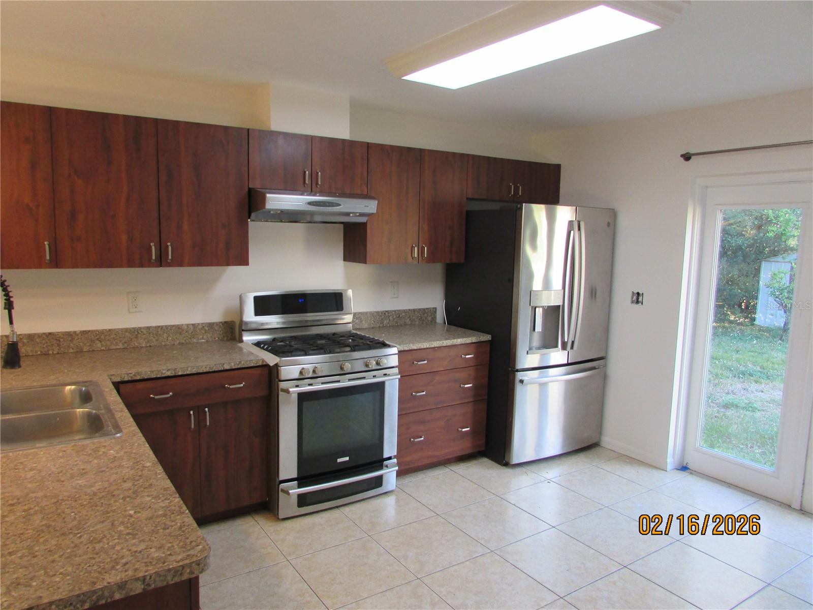 Image 4 of 17 For 506 6th Avenue Nw