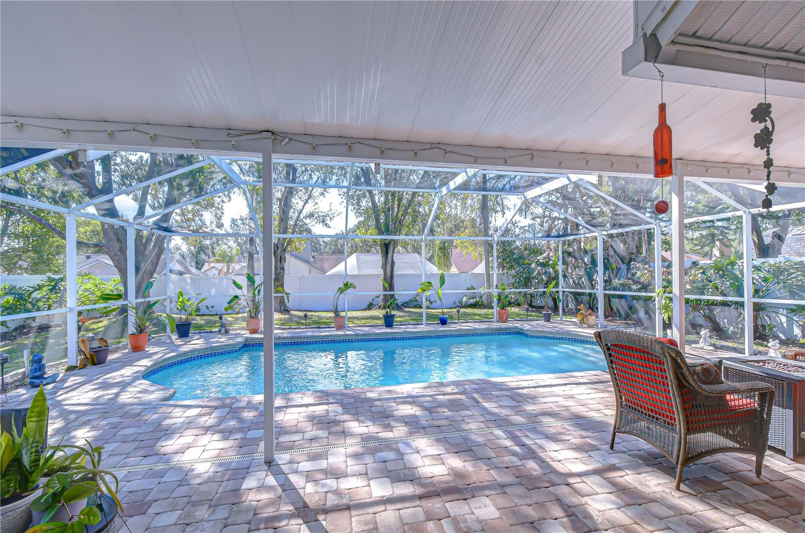 Image 12 of 30 For 1617 Shady Leaf Drive