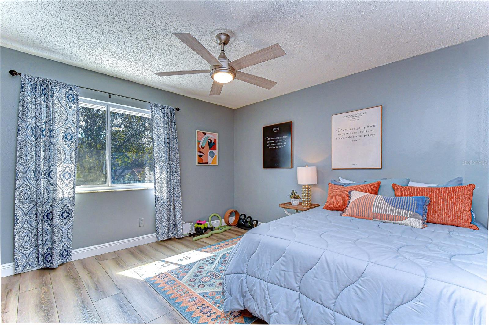 Image 21 of 30 For 1617 Shady Leaf Drive