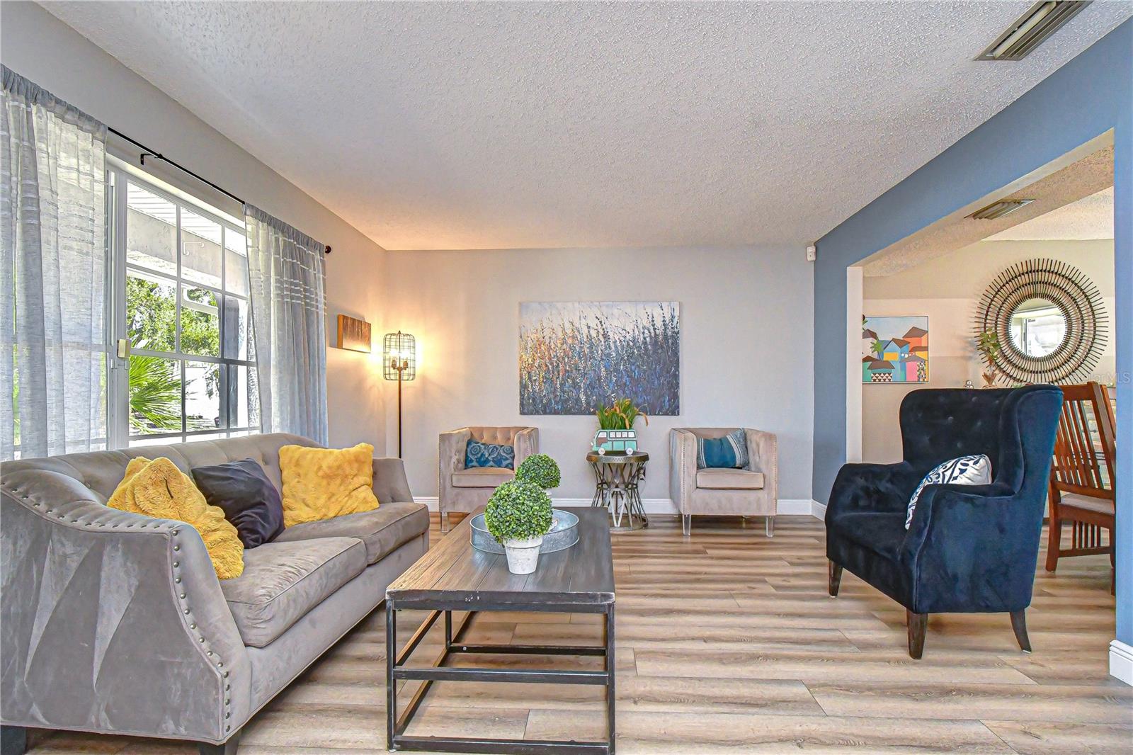 Image 3 of 30 For 1617 Shady Leaf Drive