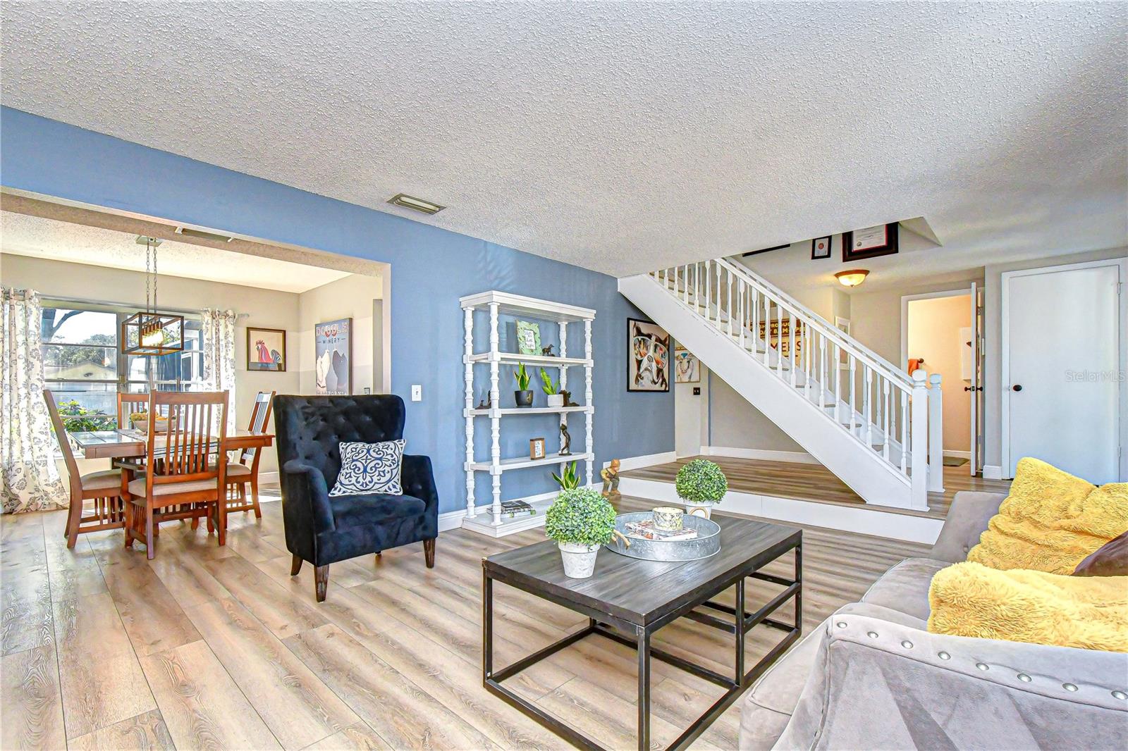 Image 5 of 30 For 1617 Shady Leaf Drive