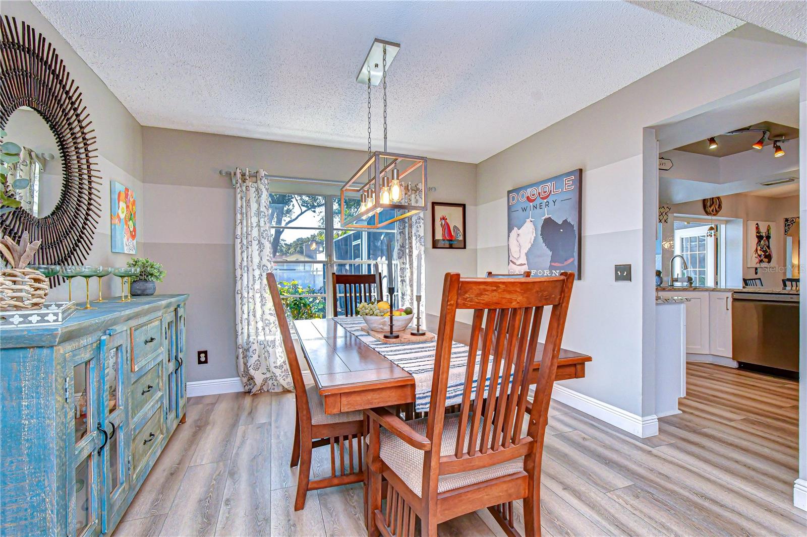 Image 6 of 30 For 1617 Shady Leaf Drive