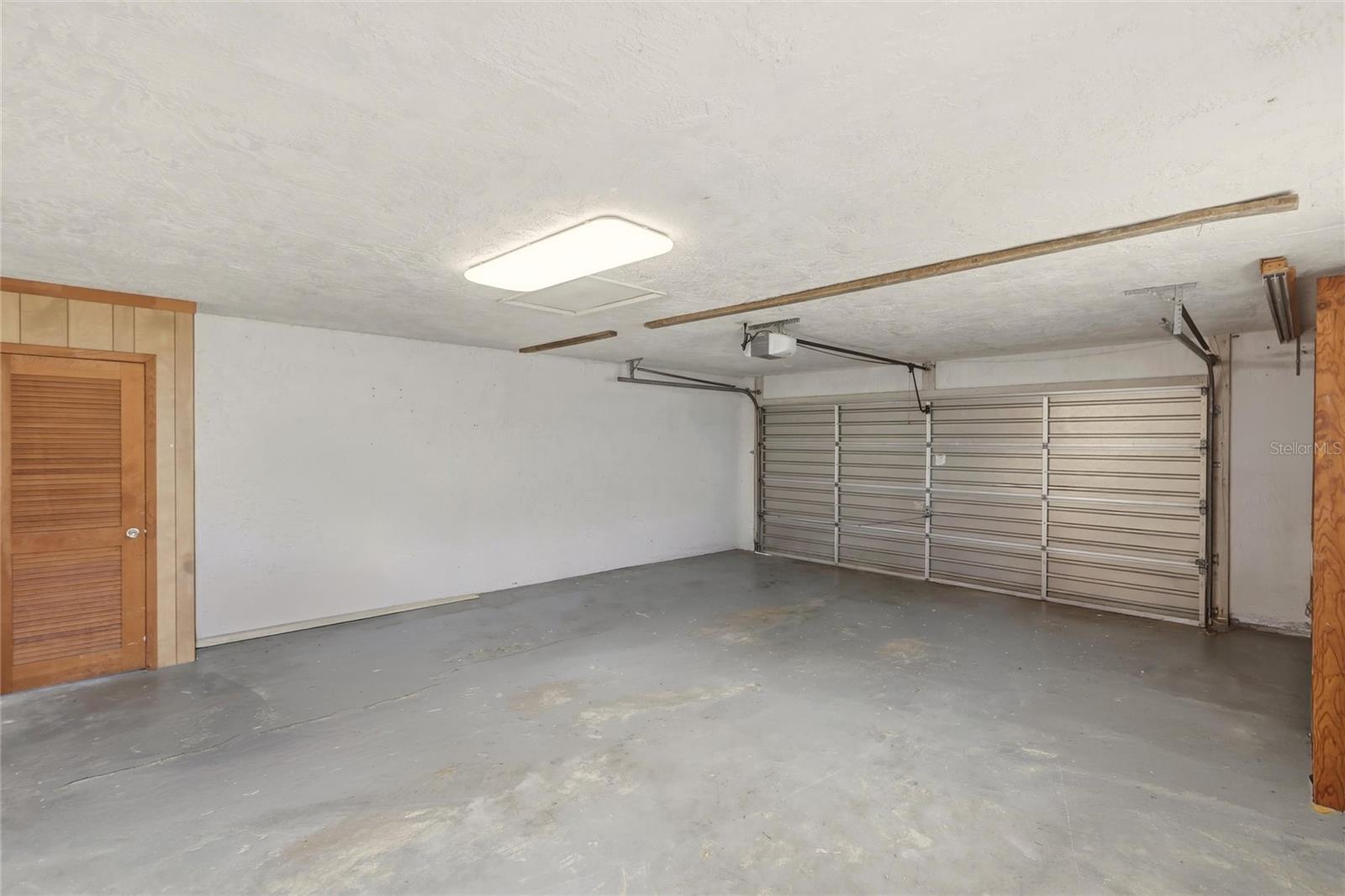 Image 26 of 39 For 1125 Danny Dr