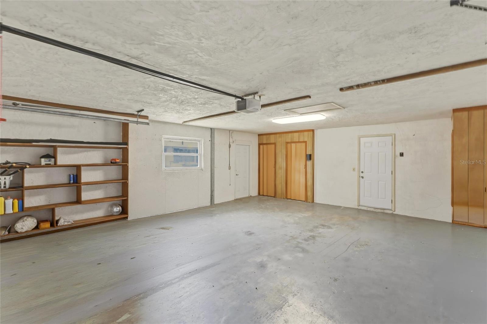 Image 27 of 39 For 1125 Danny Dr