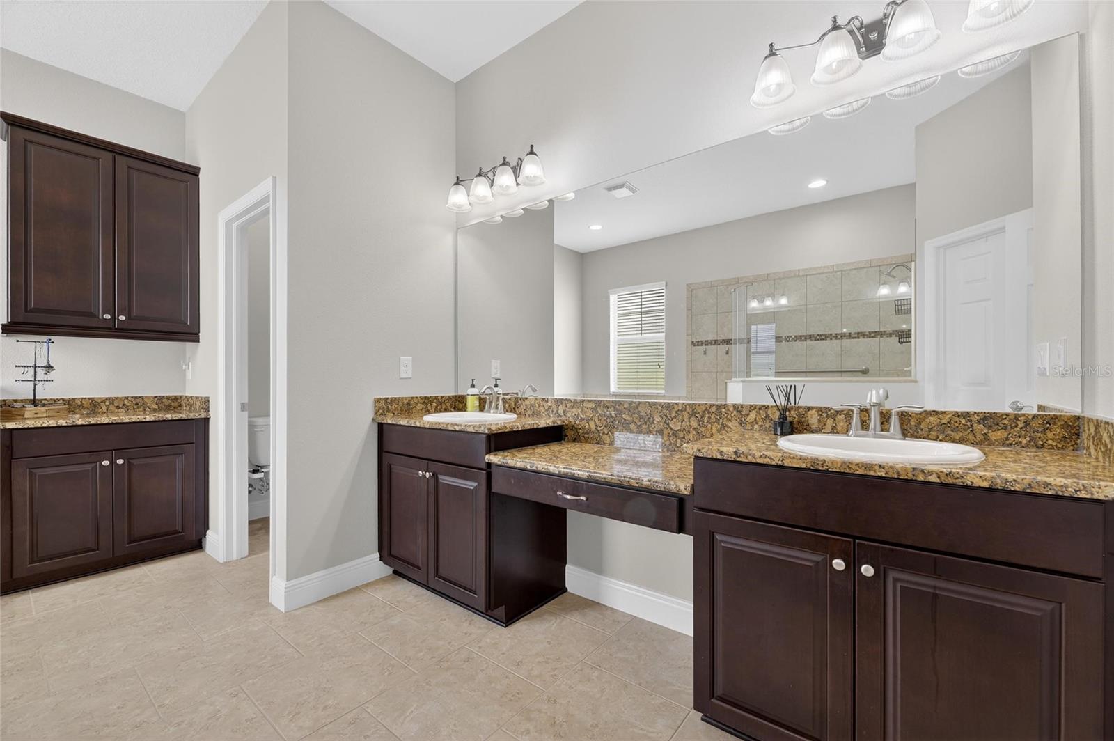 Image 33 of 100 For 5328 Loon Nest Court