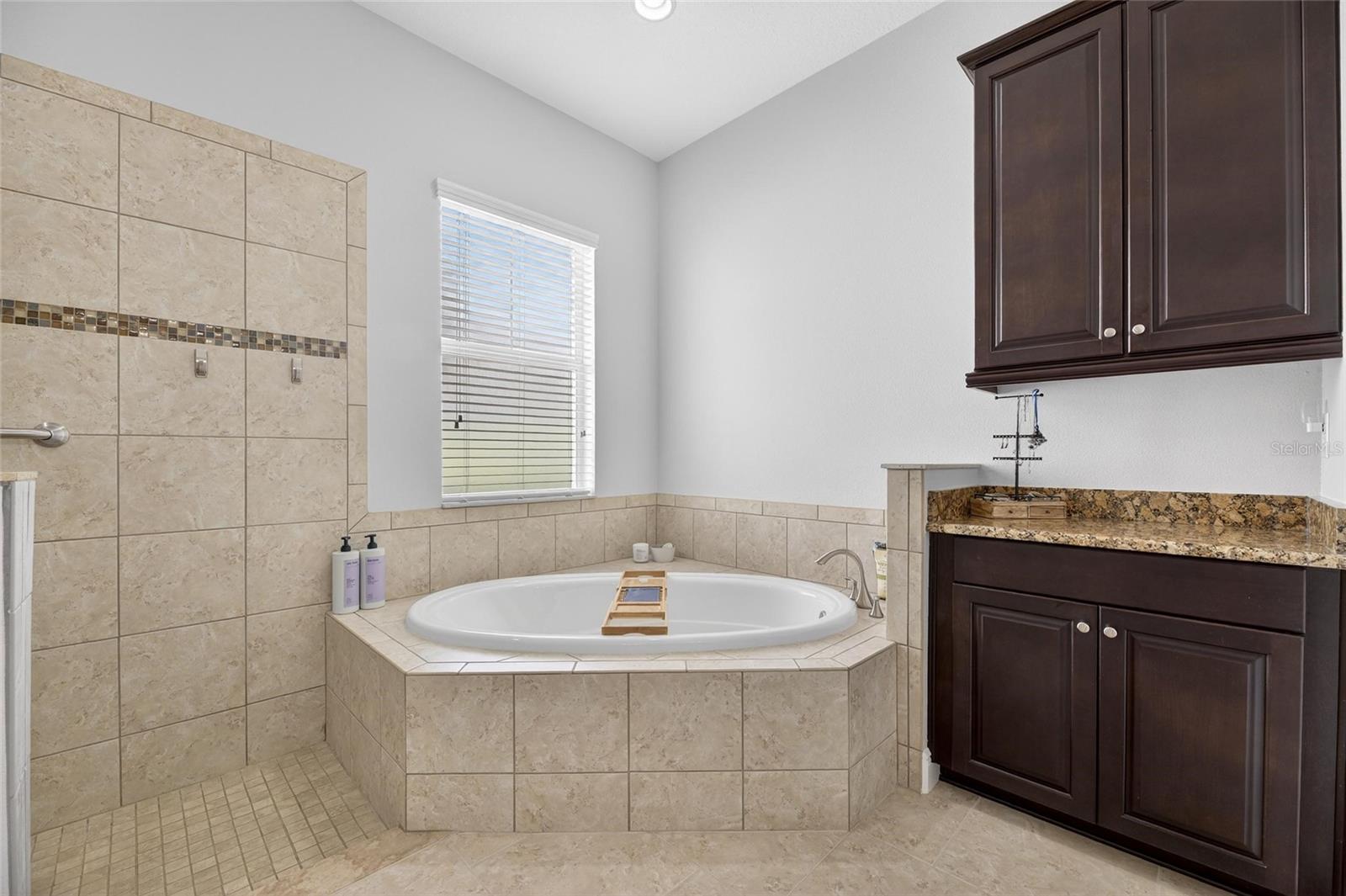 Image 34 of 100 For 5328 Loon Nest Court