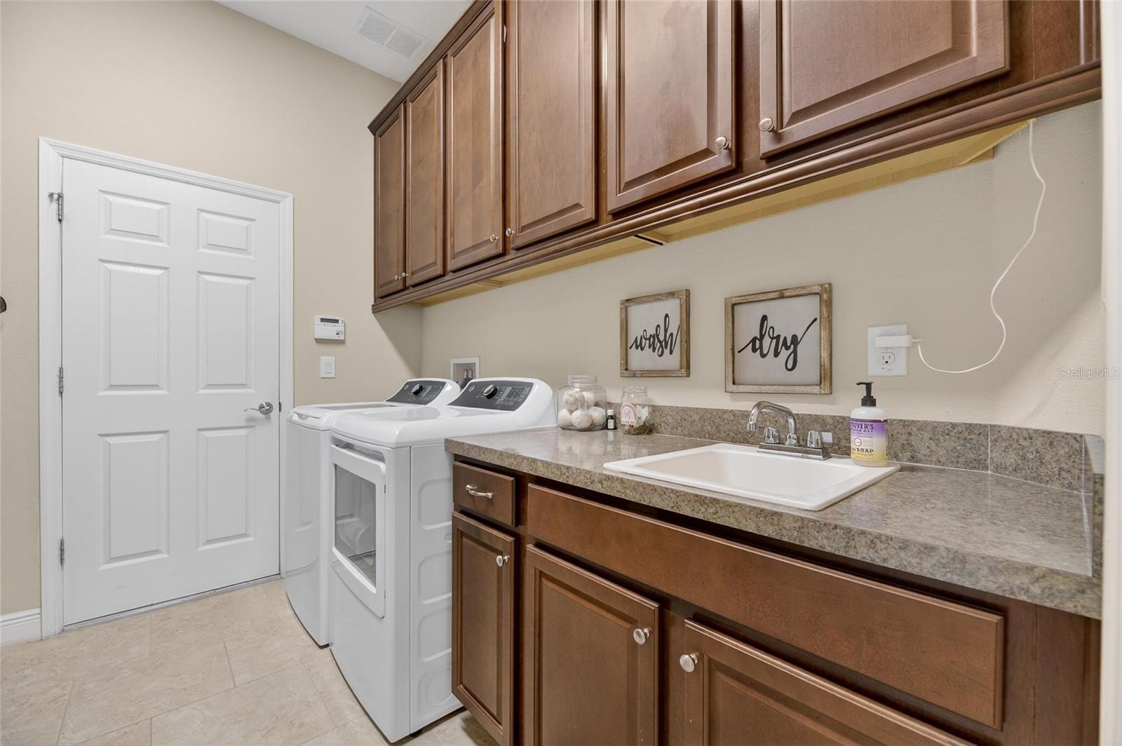 Image 48 of 100 For 5328 Loon Nest Court