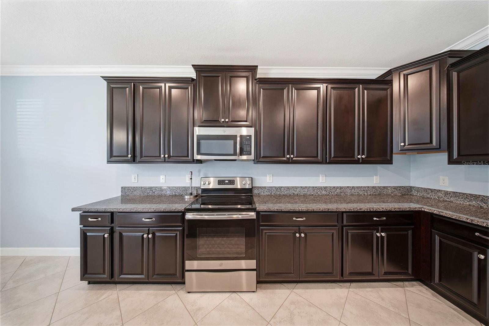 Image 12 of 53 For 13917 Roseate Tern Lane