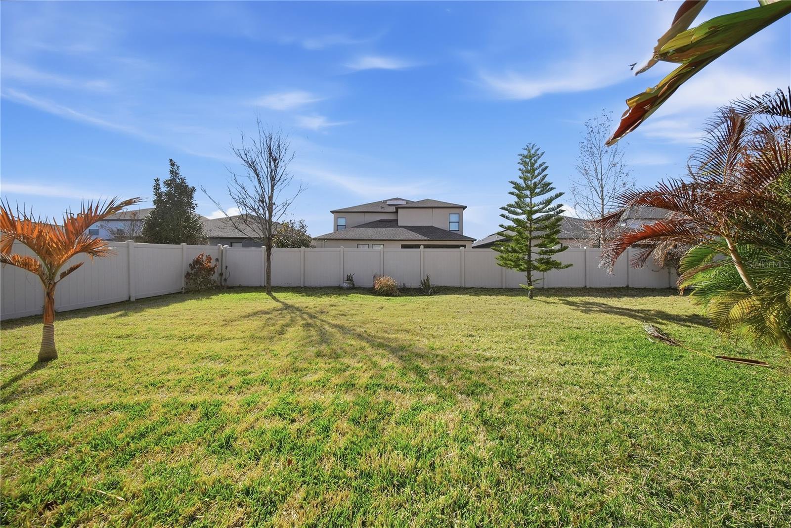 Image 38 of 53 For 13917 Roseate Tern Lane