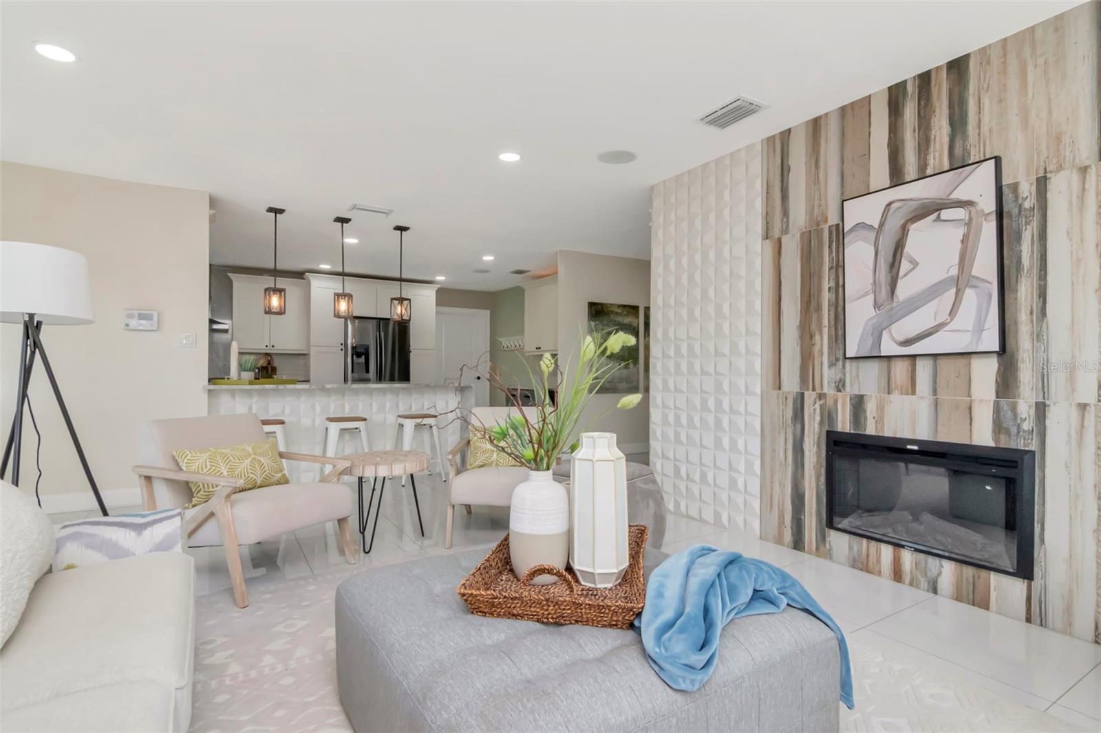 Image 13 of 52 For 1717 Saint Isabel Street