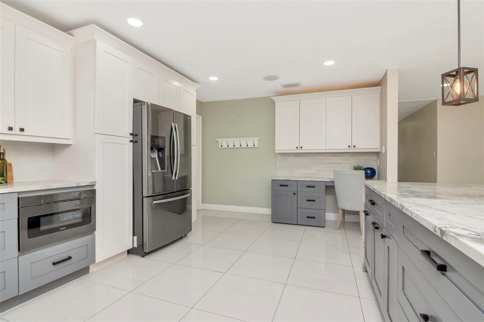 Image 24 of 52 For 1717 Saint Isabel Street