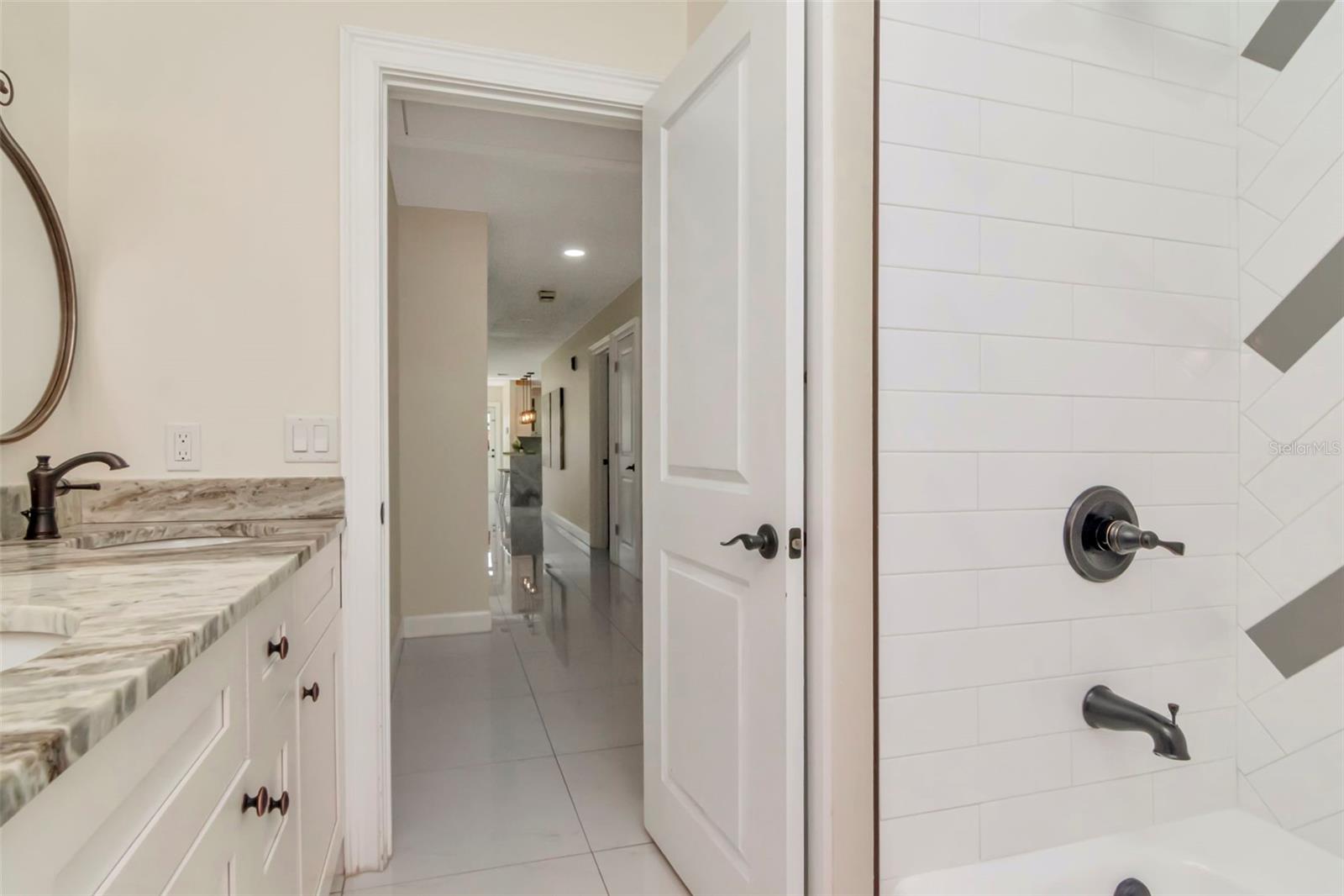 Image 35 of 52 For 1717 Saint Isabel Street