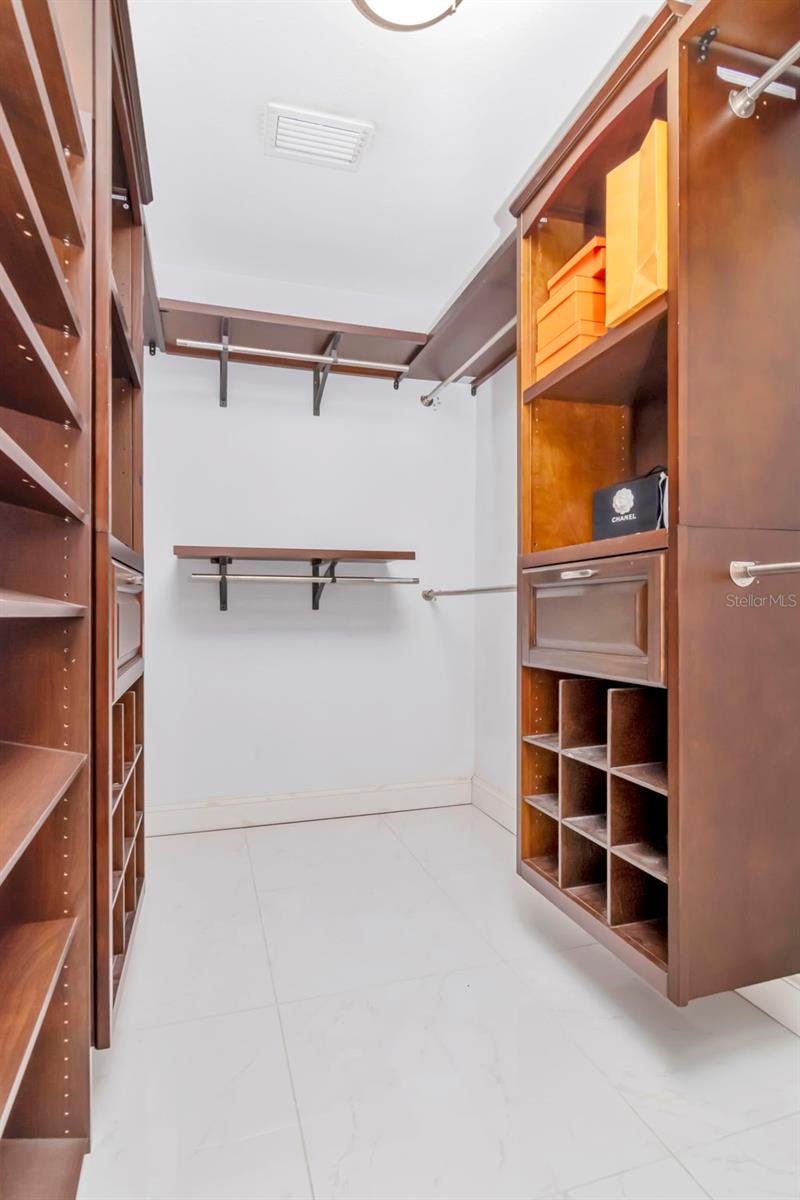 Image 41 of 52 For 1717 Saint Isabel Street