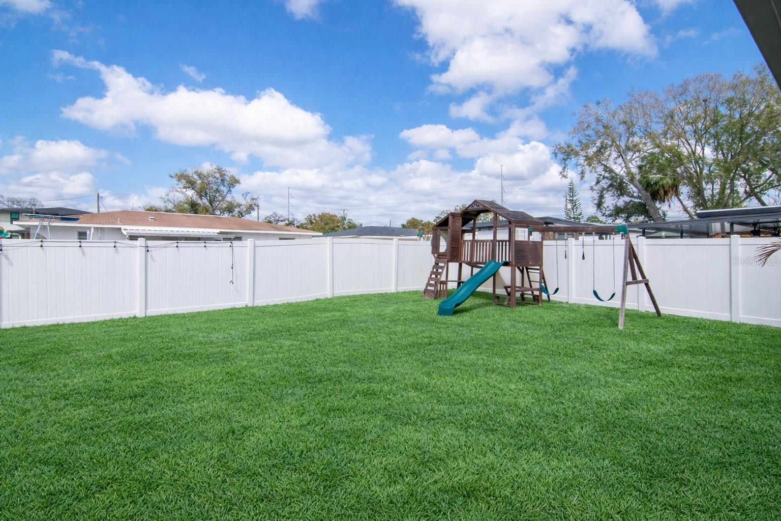 Image 48 of 52 For 1717 Saint Isabel Street