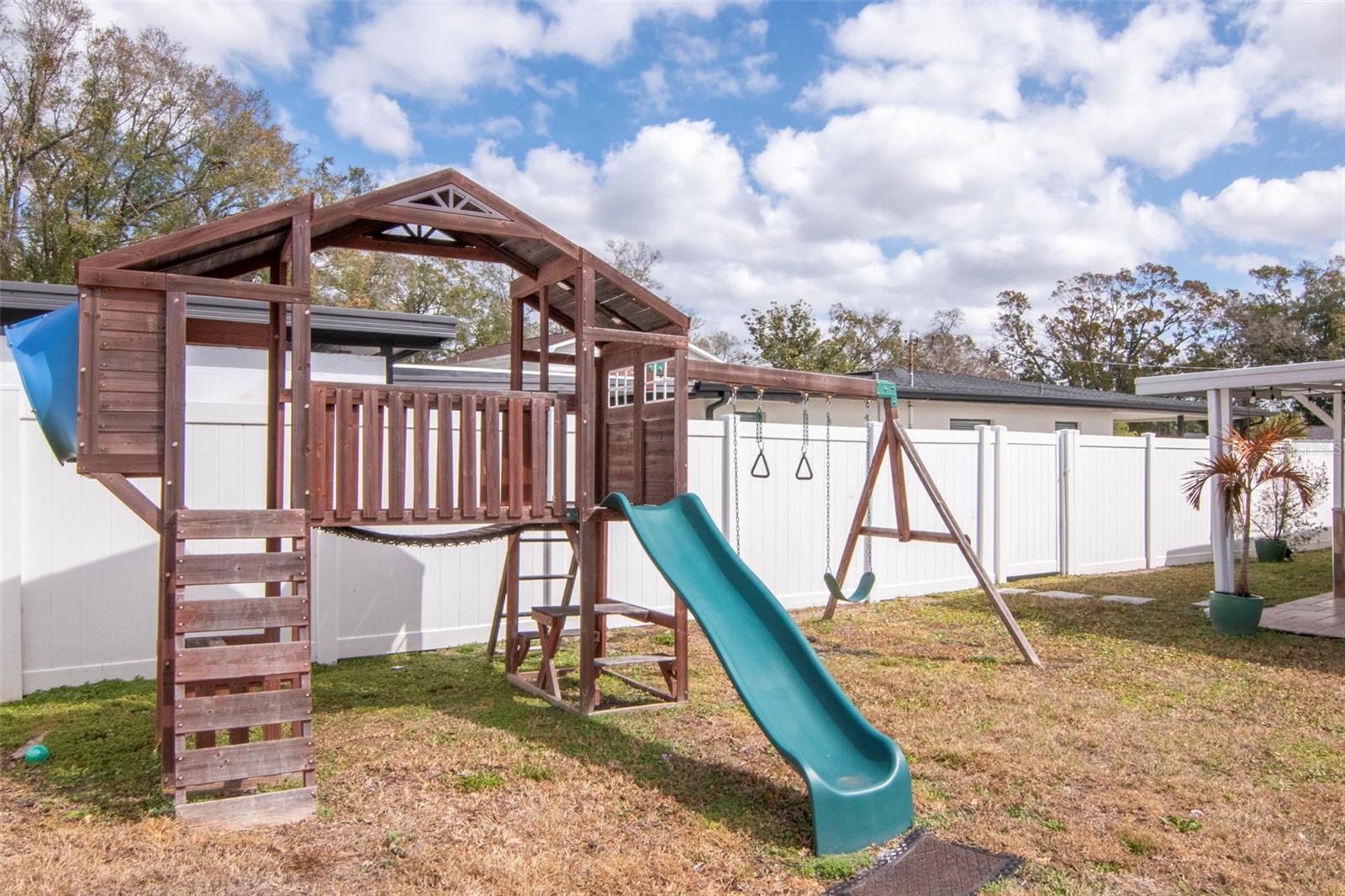 Image 50 of 52 For 1717 Saint Isabel Street