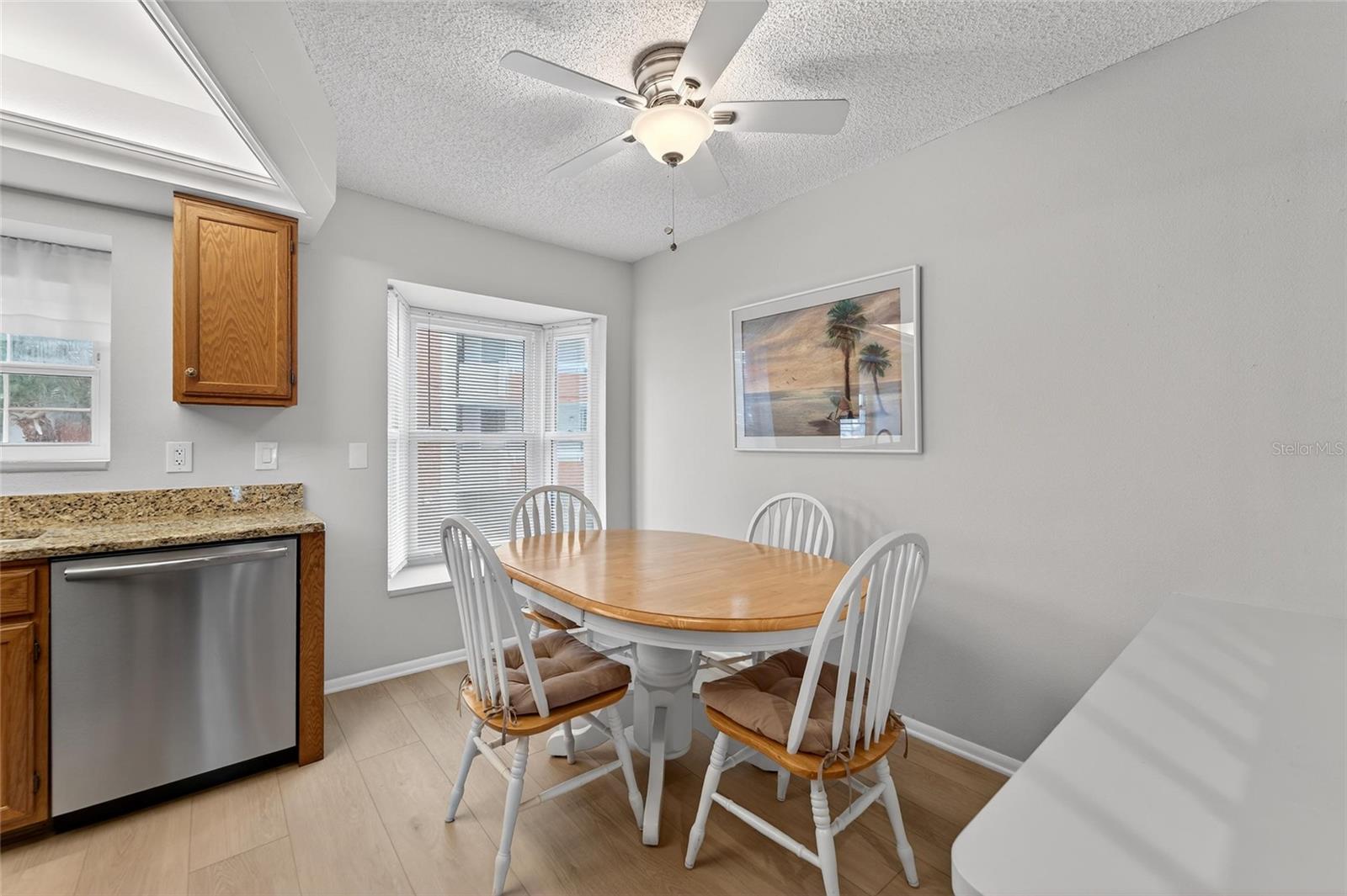 Image 38 of 95 For 17960 Gulf Boulevard 119