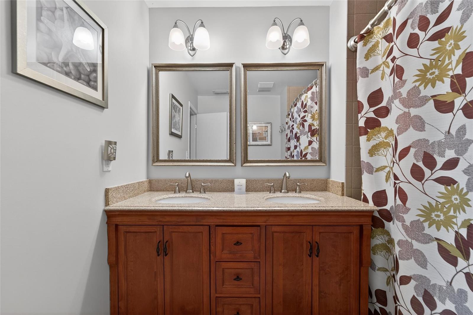 Image 61 of 95 For 17960 Gulf Boulevard 119