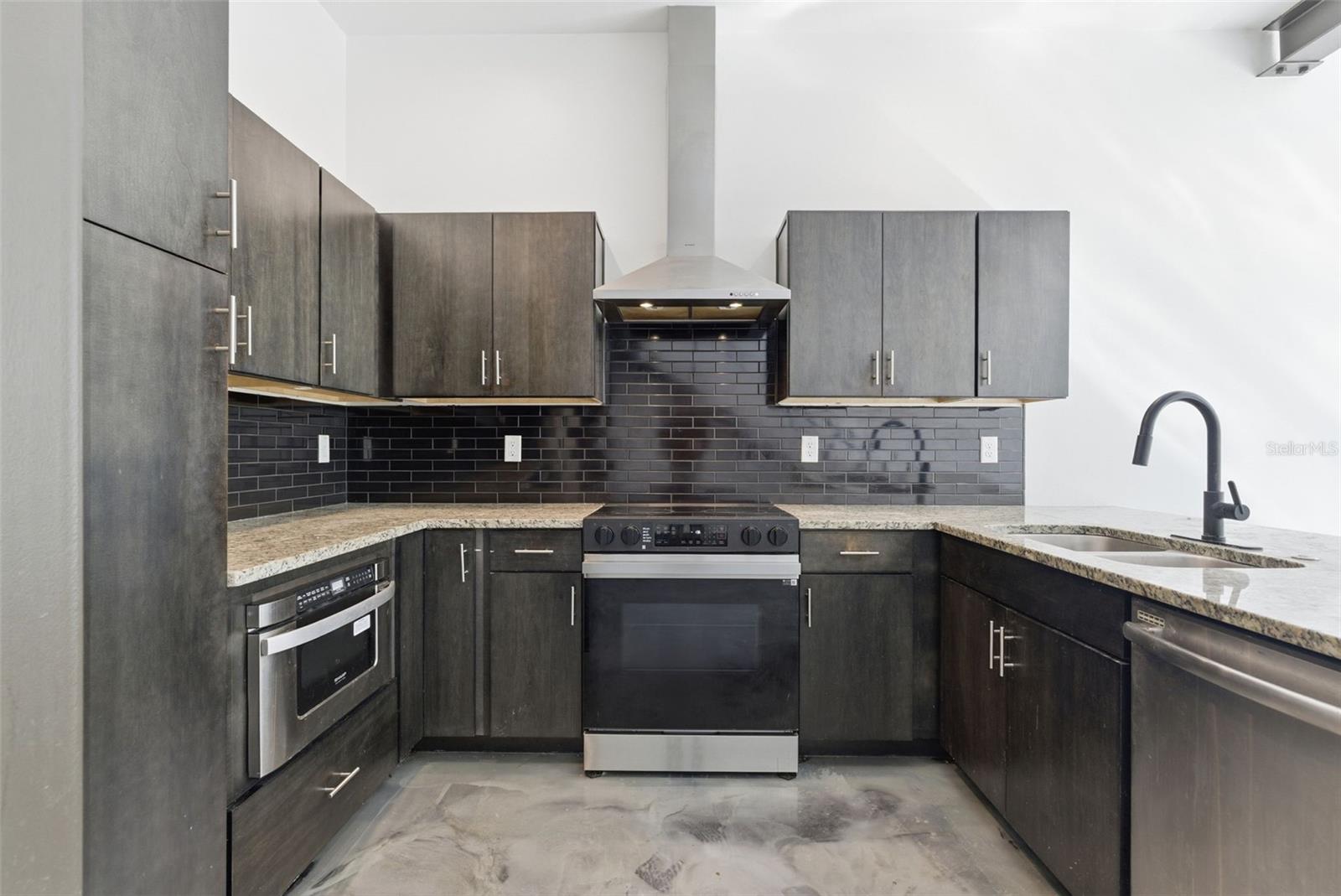 Image 12 of 43 For 4132 Gauge Line Loop